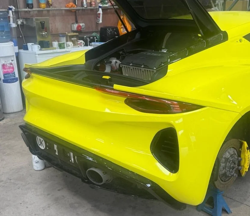 All panels on - back of car.webp