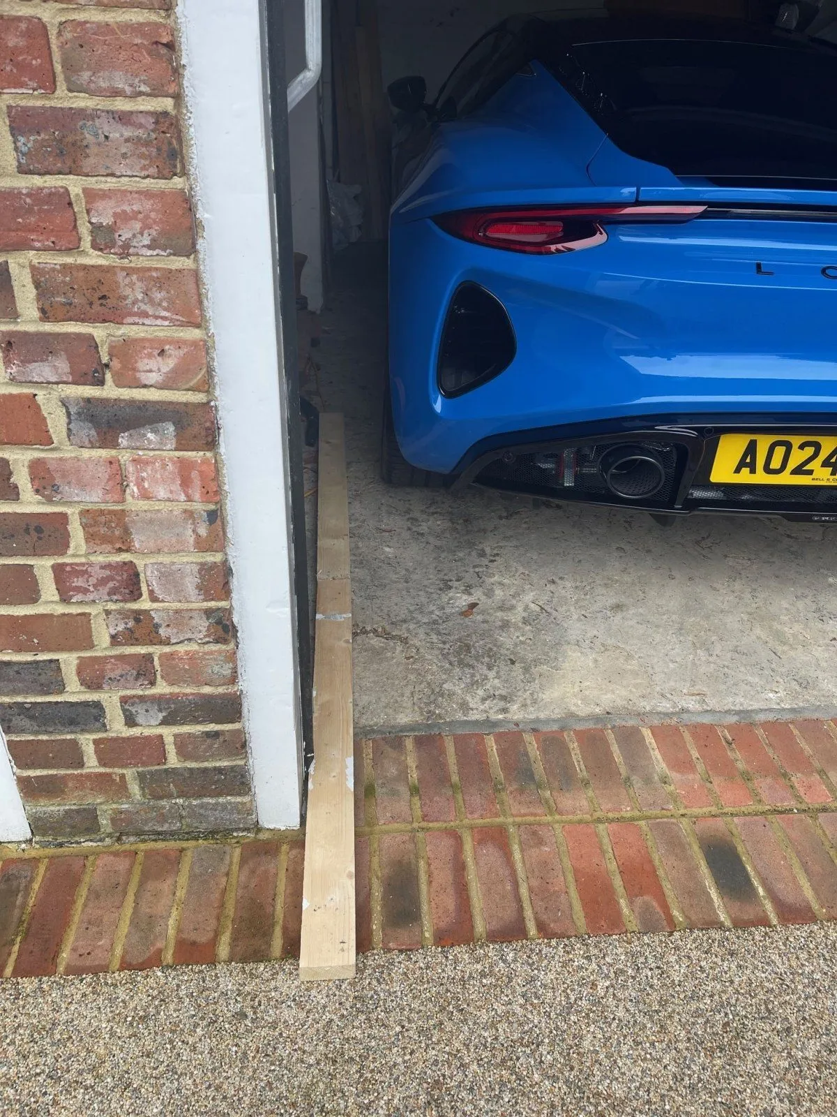 Garage.webp