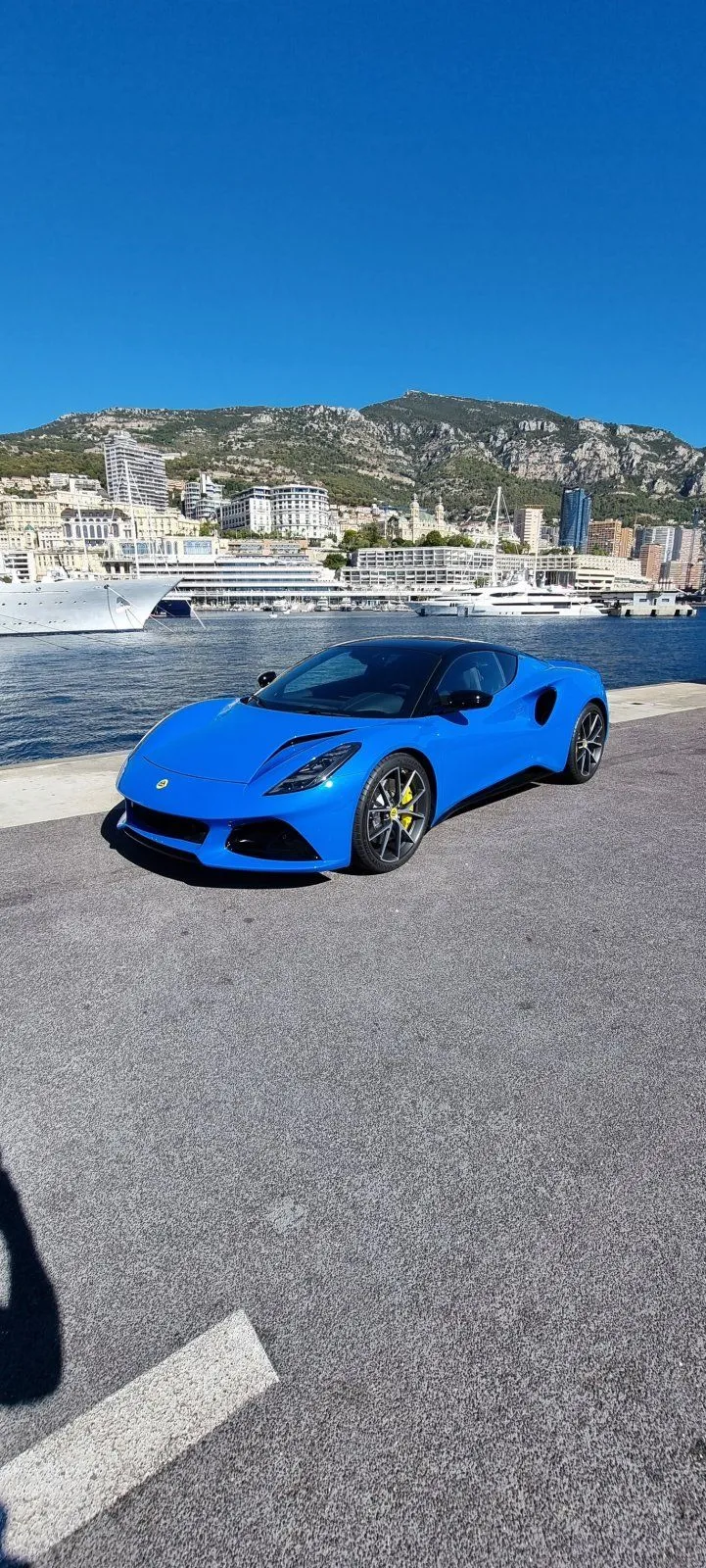 Lotus Cavallari Monaco Seneca Blue 01.webp