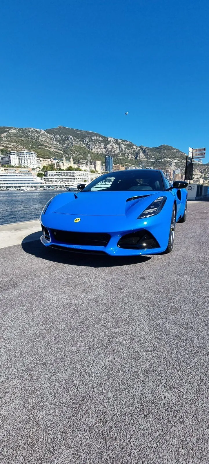 Lotus Cavallari Monaco Seneca Blue 02.webp