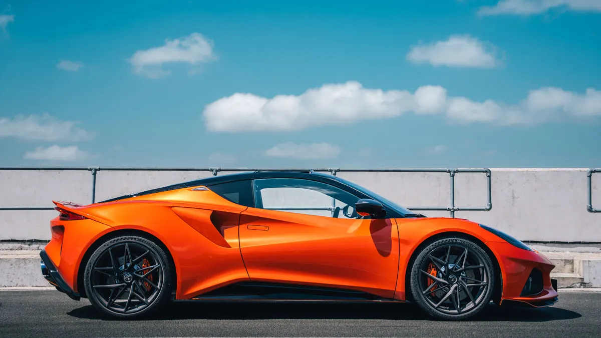 Lotus-Emira-420-Sport-1.webp