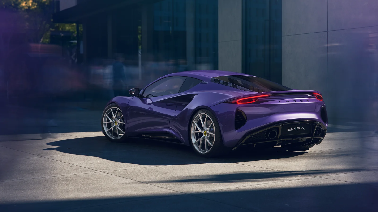 Lotus-Emira-Turbo-SE-Purple-Haze-16x9.webp