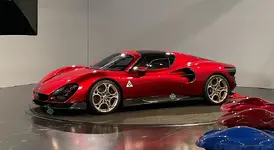 33_Stradale_exposed_for_medias.webp