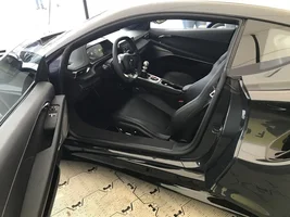 Roof looks too high without black pack ?