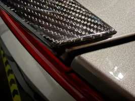 Small lip spoiler