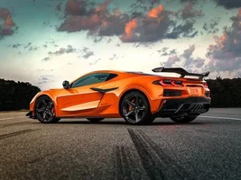 Lotus Emira vs 2023 Corvette Z06