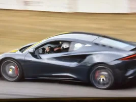 i4 versus V6 sound … from Goodwood ….. OR NOT :(