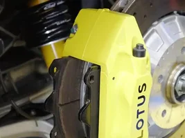Break pads for emira in Japan