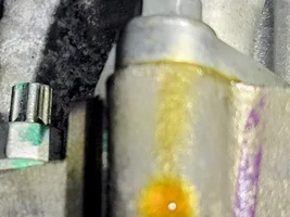 3.5 V6 oil leak -- help?