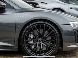 Nimbus grey wheel choice ???