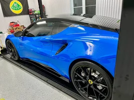 Anyone developing a gloss black body kit?