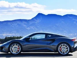 Lotus presented in Japan and new photos