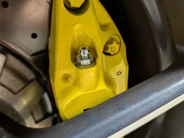 DIY: Manual Clutch Slave & Brake Fluid Replacement/Bleeding