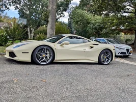 Ferrari 488 pista vs Emira V6