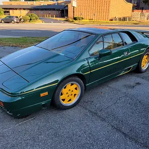 lotus esprit.jpeg