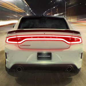 2019-Dodge-Charger-LED-racetrack-taillamps-Agt-Europe.jpg