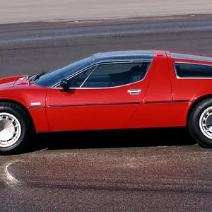 Maserati Bora-1.jpeg