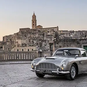 Aston Martin DB5lead.webp