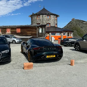 Media 'IMG_5816.webp' in category 'Lotus Emira Wallpapers'