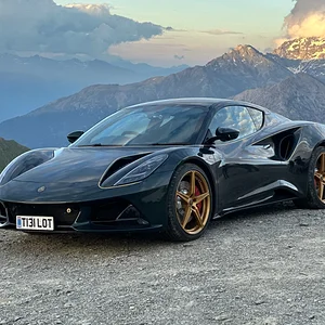 Media 'IMG_5783.webp' in category 'Lotus Emira Wallpapers'