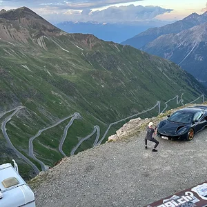 Media 'IMG_5787 (1).webp' in category 'Lotus Emira Wallpapers'