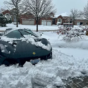 Media 'IMG_7836.webp' in category 'Lotus Emira Wallpapers'