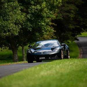 104385586-Lotus Emira ZZC (5).webp