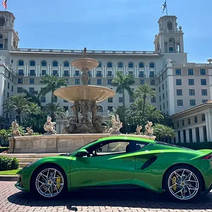 THEBREAKERS-2.webp