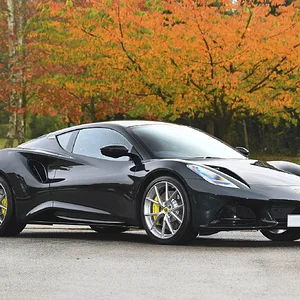 Lotus Emira V6.webp