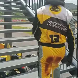 微信视频2026-10-12_130510_086.mp4