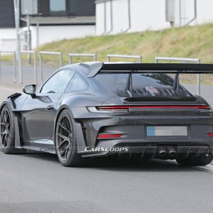 2023-Porsche-911-GT3-RS-00008-2.jpeg