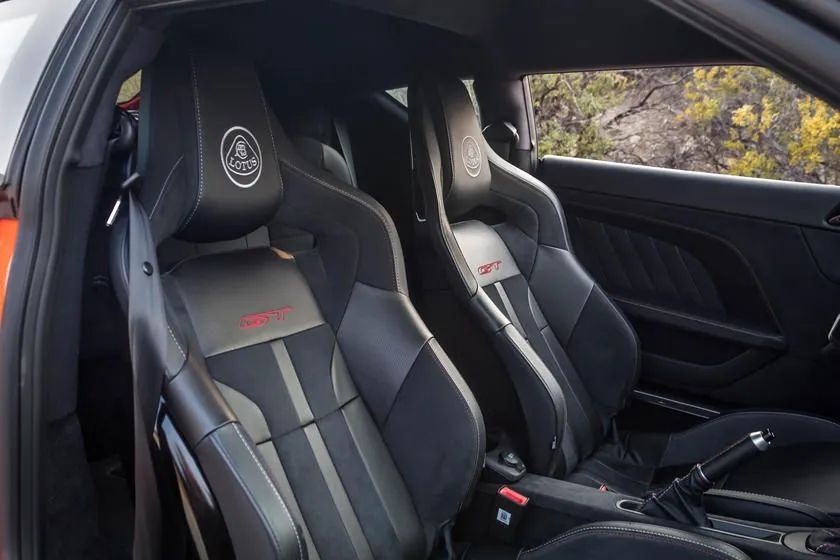 2021-lotus-evora-gt-front-seats-carbuzz-758436.jpg