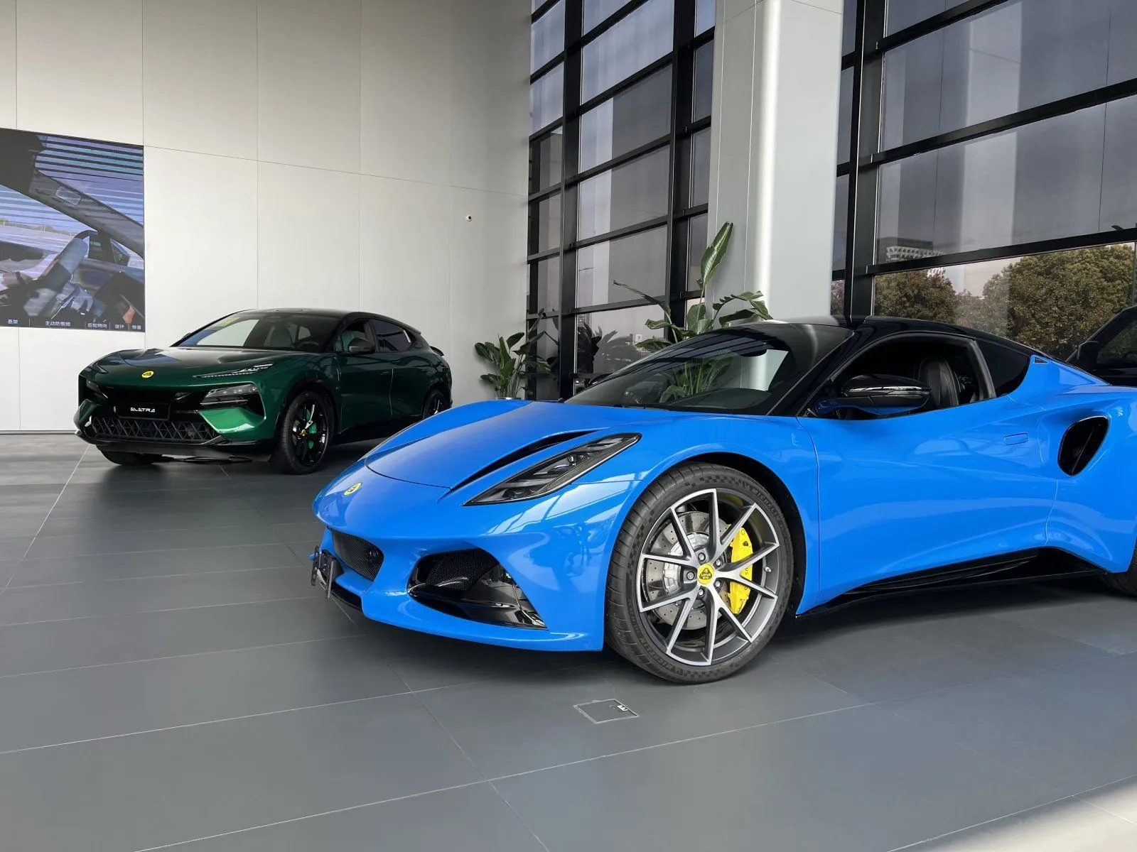 5BBEE619-565D-4E26-A435-0A39F3E63F04.jpeg | Lotus Emira Forum
