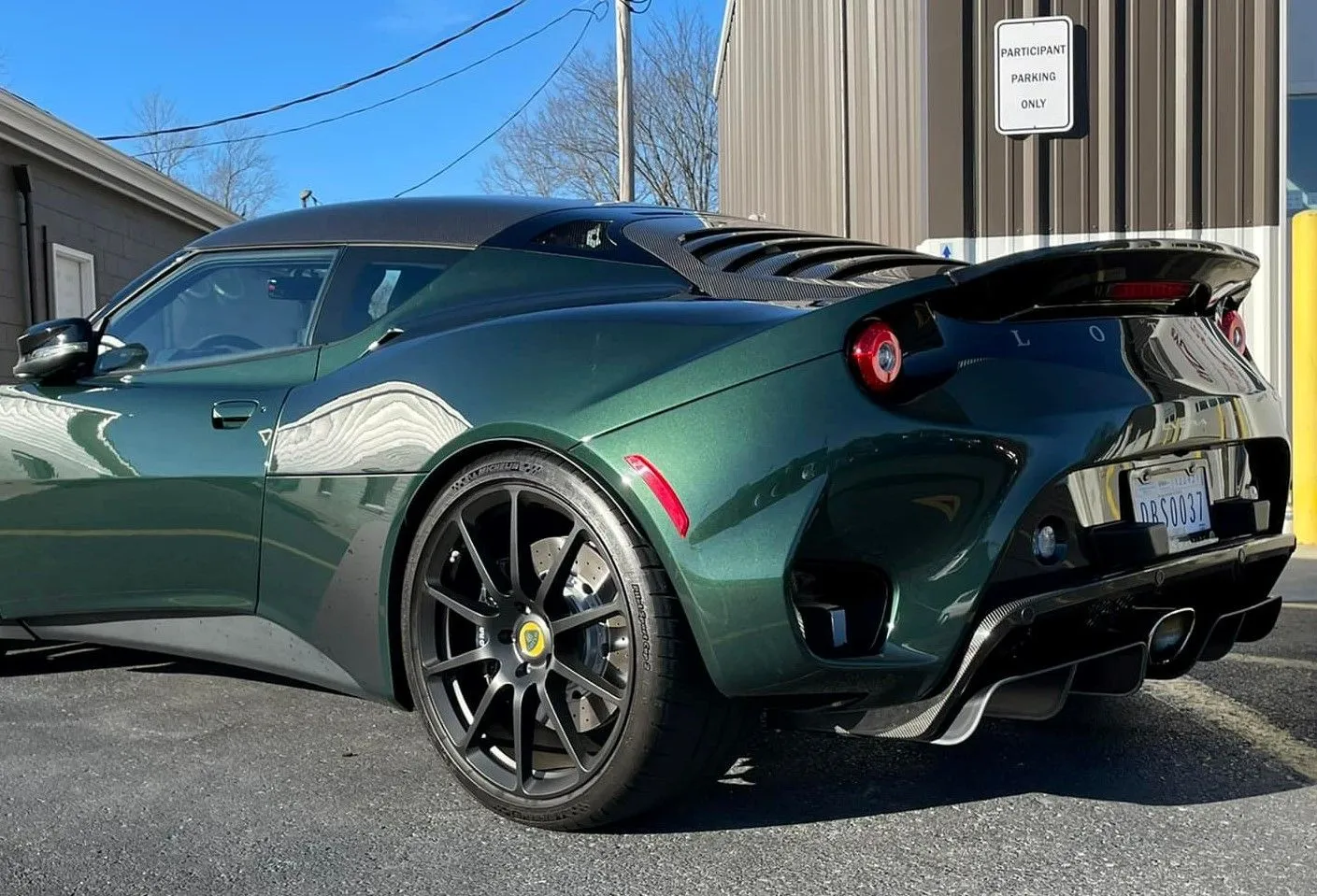 EvoraGT Racing Green Metallic.jpg
