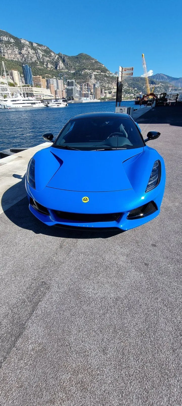 Lotus Cavallari Monaco Seneca Blue 08.jpg