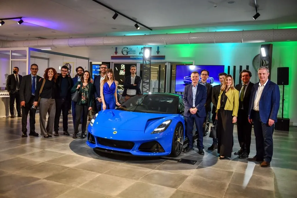 Lotus-Turin-official-opening.jpg