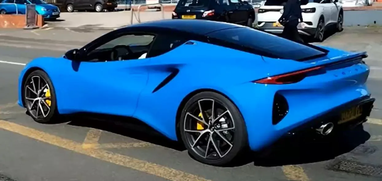 Stourbridge screenshot re privacy glass 2.JPG