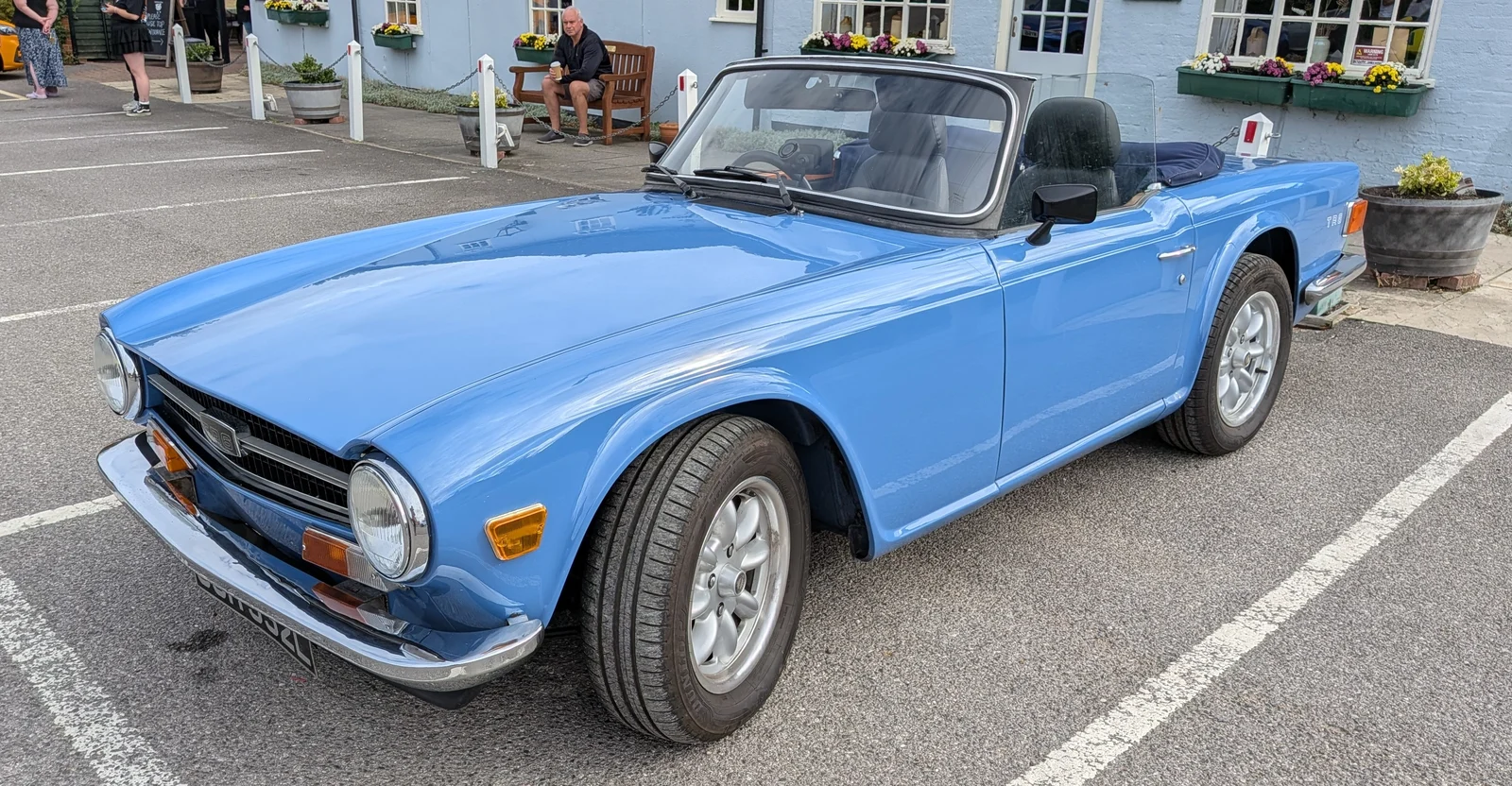 TR6.webp